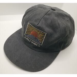 Cali Vibes California Beachy Sunset Waves Patch Strapback Ace Hat Cap Gray